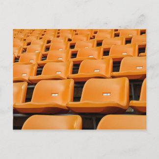 Cartão Postal Sentado no estádio