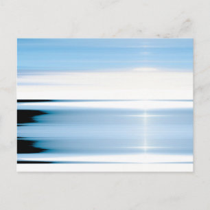 Cartão Postal Serenidade - Céu Abstrato Moderno e Azuis do Mar