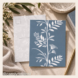 Cartão Postal Silhueta Botânica Elegante de Flor Silvestre em Az