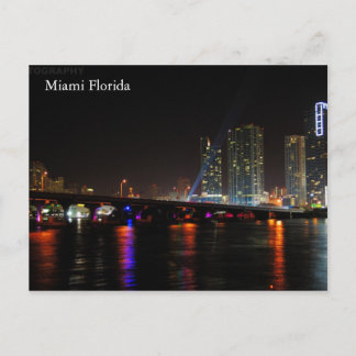 Cartão Postal Skylines