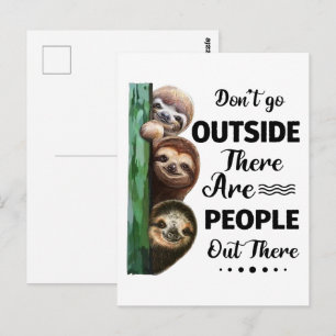 Cartão Postal Sloth Não vá lá fora Há Pessoas lá fora