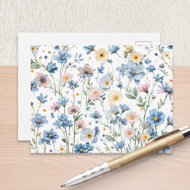 Cartão Postal Spring Meadow Blue Wildflower Botanical Garden (A pretty postcard with a pattern of Spring wildflowers)