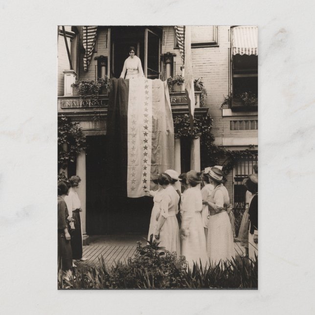 Cartão Postal Sufrfragistas celebram a ratificação da 19ª altera (Frente)