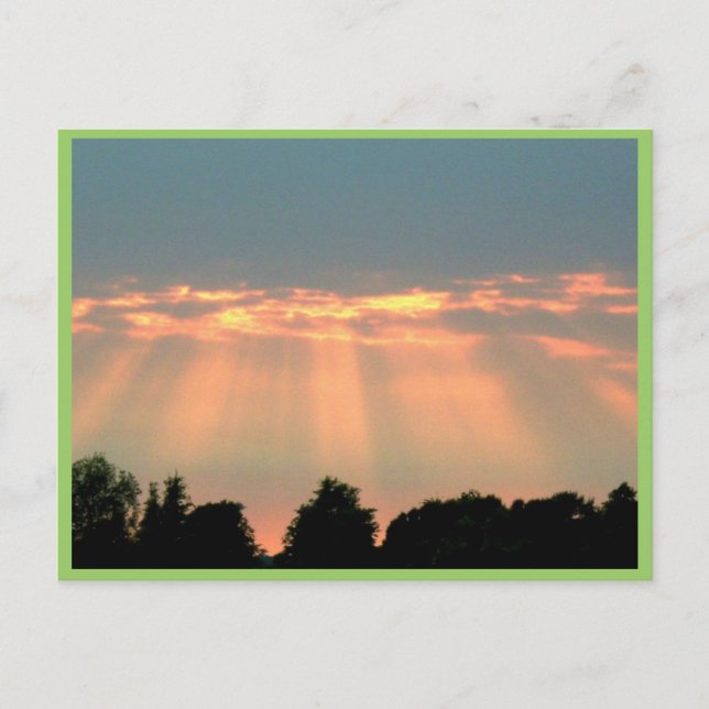 Cartão Postal Sun Beams Através De Nuvens (Frente)