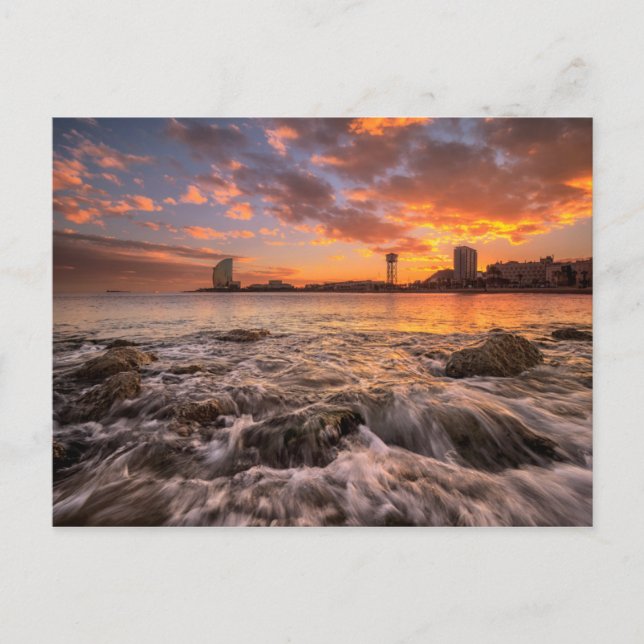 Cartão Postal Sunset Em Barcelona (Frente)