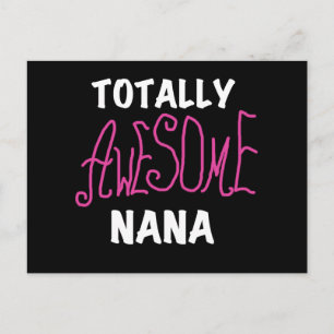 Cartão Postal T-shirt e presentes cor-de-rosa totalmente