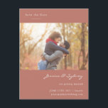 Cartão Postal Terracotta Envolveu Foto De Casal Para Salvar A Da<br><div class="desc">Este belo cartão postal mostra sua foto,  uma composição minimalista e tipografia na moda em terracota.</div>