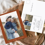 Cartão Postal Terracotta Salve a Data Cartão-Postal Foto do Boho<br><div class="desc">Cartões salve a data Boho Terracotta que têm uma foto na frente. Os Cartões salve a data contêm uma moderna tipografia cursiva escrita escrita escrita escrita escrita escrita escrita escrita que é elegante,  simples e moderna a ser usada depois da simples celebração do dia de casamento minimalista.</div>