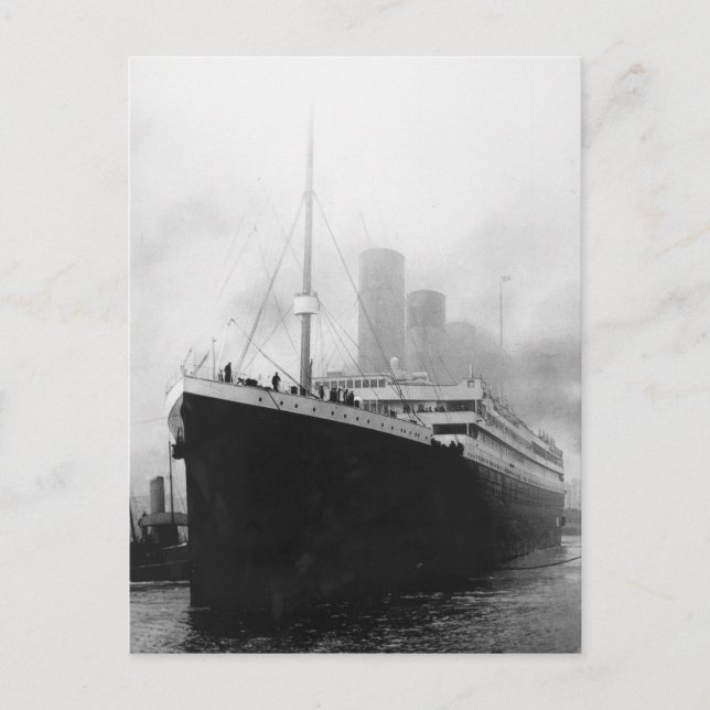 Cartão Postal Titanic no dique em Southampton (Frente)