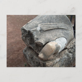 Cartão Postal Toe de Estátua em Ruínas Romanas