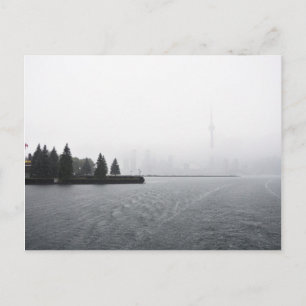 Cartão Postal Toronto Harbor Skyline na Chuva