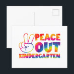 Cartão Postal Tranquilize O Jardim De Infância Tie Dye No Dia Pa<br><div class="desc">Peace Out Kindergarten Tie Dye Último Dia da Escola,  Professor,  graduação,  feliz,  último dia,  da escola,  estudante,  verão,  olá,  verão,  presentes</div>