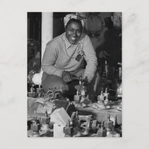 Cartão Postal Transferências de Mulheres Trabalhando em Submari