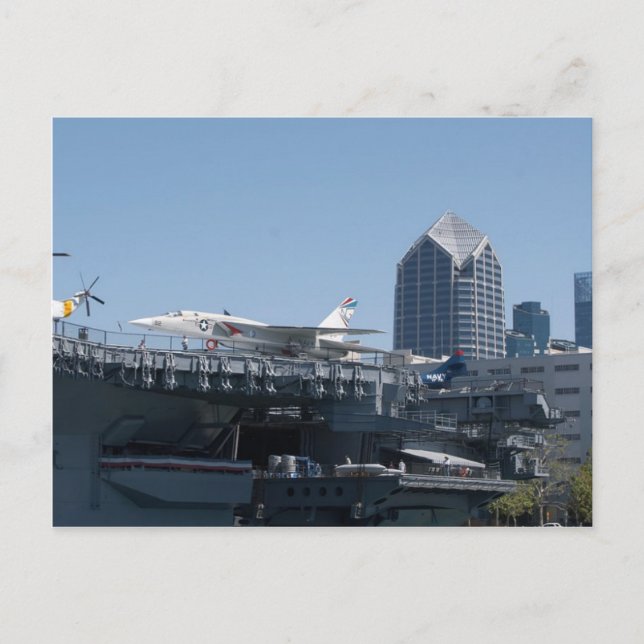 Cartão Postal Transportadora De Aeronaves Midway Acoplada Em San (Frente)