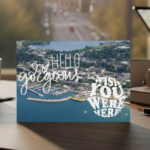 Cartão Postal Traverse City Michigan Hello Gorgegeth