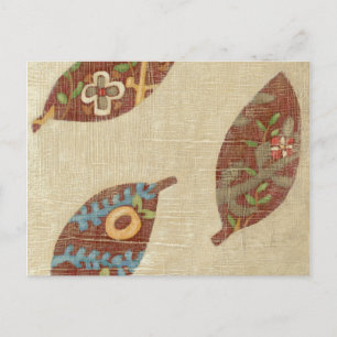 Cartão Postal Três Folhas no Fundo de Textura Linen