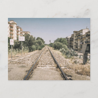Cartão Postal Trilha Única de Trem no Sul da Itália
