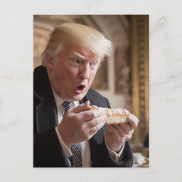 Cartão Postal Trump Admira seu Pão Stollen