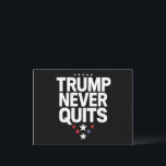 Cartão Postal Trump Nunca Sai Da Votação Patriótica Trump 2024<br><div class="desc">Trump Nunca Sai Da Votação Patriótica Trump 2024</div>