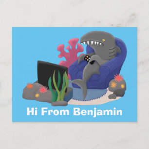 Cartão Postal Tubarão engraçado assistindo desenhos animados na