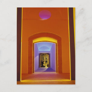 Cartão Postal UE, Espanha, Barcelona. Porta iluminada perto de P