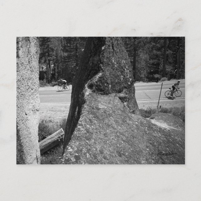 Cartão Postal Um acima de um para baixo (Frente)