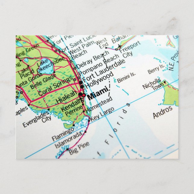 Cartão Postal Um mapa mostrando a cidade americana de Miami (Frente)