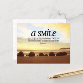 Cartão Postal "Um sorriso é uma citação inspiracional leve"