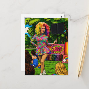 Cartão Postal Uma Bela Drag Queen no Parque Colorido Pop Art