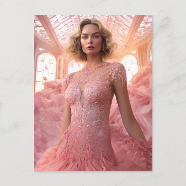 Cartão Postal Uma bela loira em rosa (Frente)