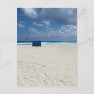 Cartão Postal Uma Cadeira de Praia Aguarda