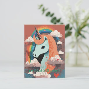 Cartão Postal Unicórnio sob Arco-íris & Entre Corações