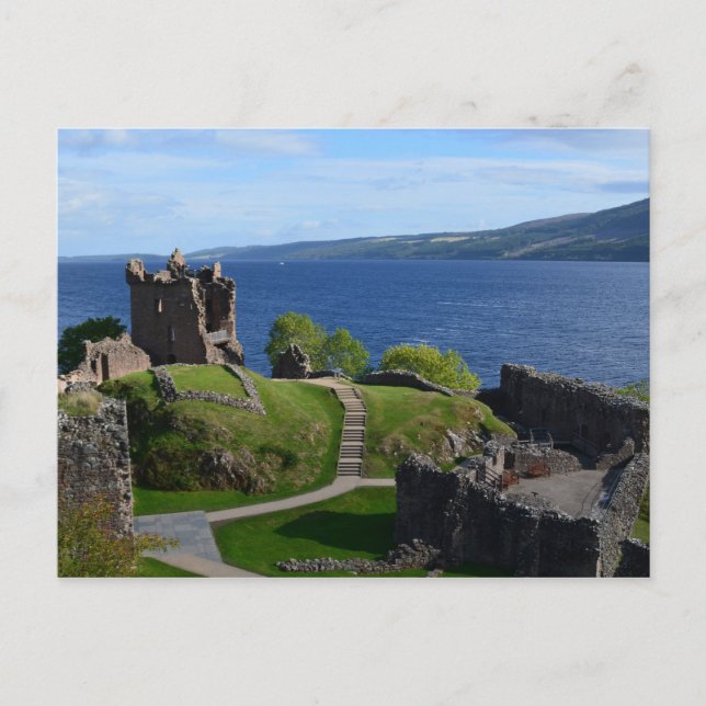 Cartão Postal Urquhart Castle Ruins (Frente)