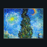 Cartão Postal Van Gogh Road com Cypress e Star<br><div class="desc">Cartão postal com a Rodovia de pintura a óleo de Vincent van Gogh com Cypress e Star (1890), também conhecida como Country Road in Provence by Night. Pessoas caminham ao longo de uma estrada que passa por uma bela ciprestes sob um céu azul noturno com lua amarela e estrelas. Um...</div>