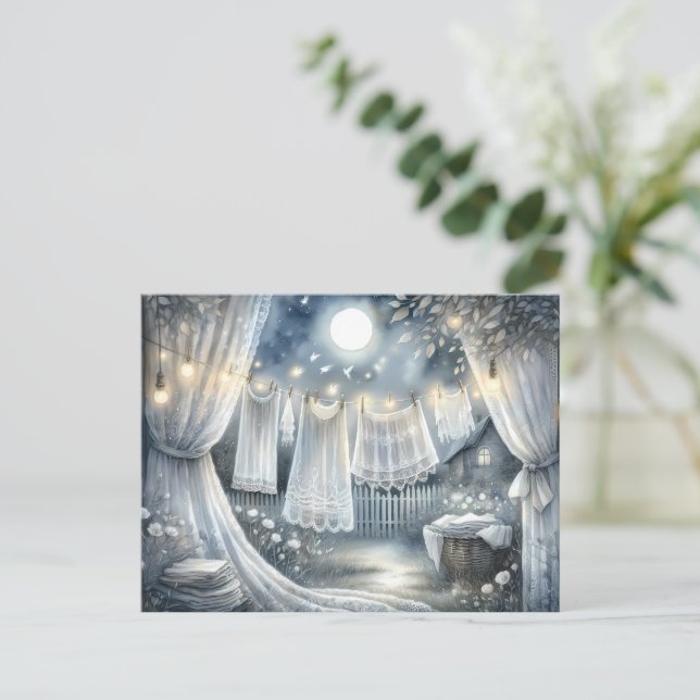 Cartão Postal Varal de Roupas aconchegante ao luar (Em pé/Frente)