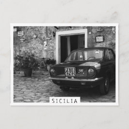 Cartão Postal Veículo Vintage FIAT em Itália em monocromo