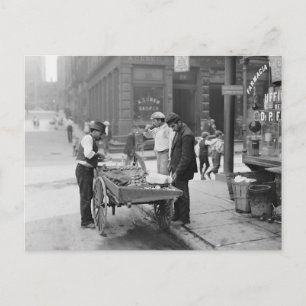 Cartão Postal Vendedor de Mariscos em Little Italy, 1906