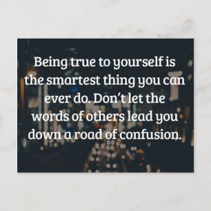 Cartão Postal Verdadeiro Para A Sua Própria Citação