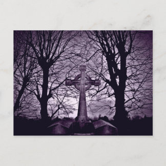 Cartão Postal Versão púrpura de tombstone celta-gótica