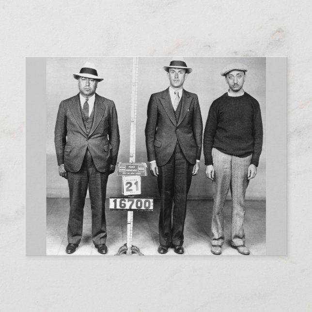 Cartão Postal Vestidos Nítidos: 1933 (Frente)