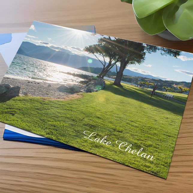 Cartão Postal Viagem do Lago Chelan Washington Sunshine (Lake Chelan postcard, Eastern Washington state travel landscape photo)