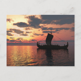 Cartão Postal Viking Longship no Sunset