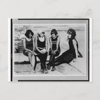 Cartão Postal Vintage Beach Beauties Photo