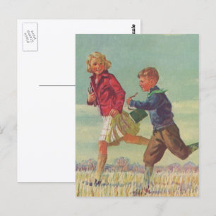 Cartão Postal Vintage Children Running to School Carregando Book