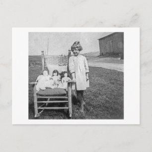 Cartão Postal Vintage da fazenda e dos amigos dela