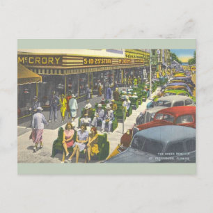 Cartão Postal Vintage Green Benches Rua. Cartão-postal Petersbur