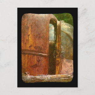 Cartão Postal Visão Diferente do Caminhão Antigo Abandonado em I