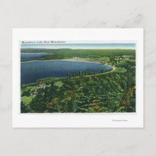 Cartão Postal Vista aérea do lago Massabesic perto de Cidade