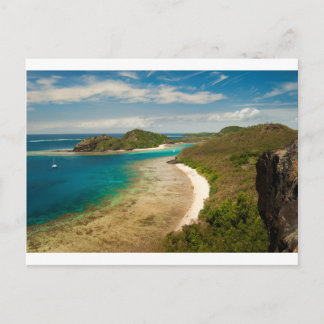 Cartão Postal Vista ao longo de uma praia em Fiji