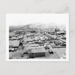 Cartão Postal Vista de Pássaro de Nome, Alasca com Neve